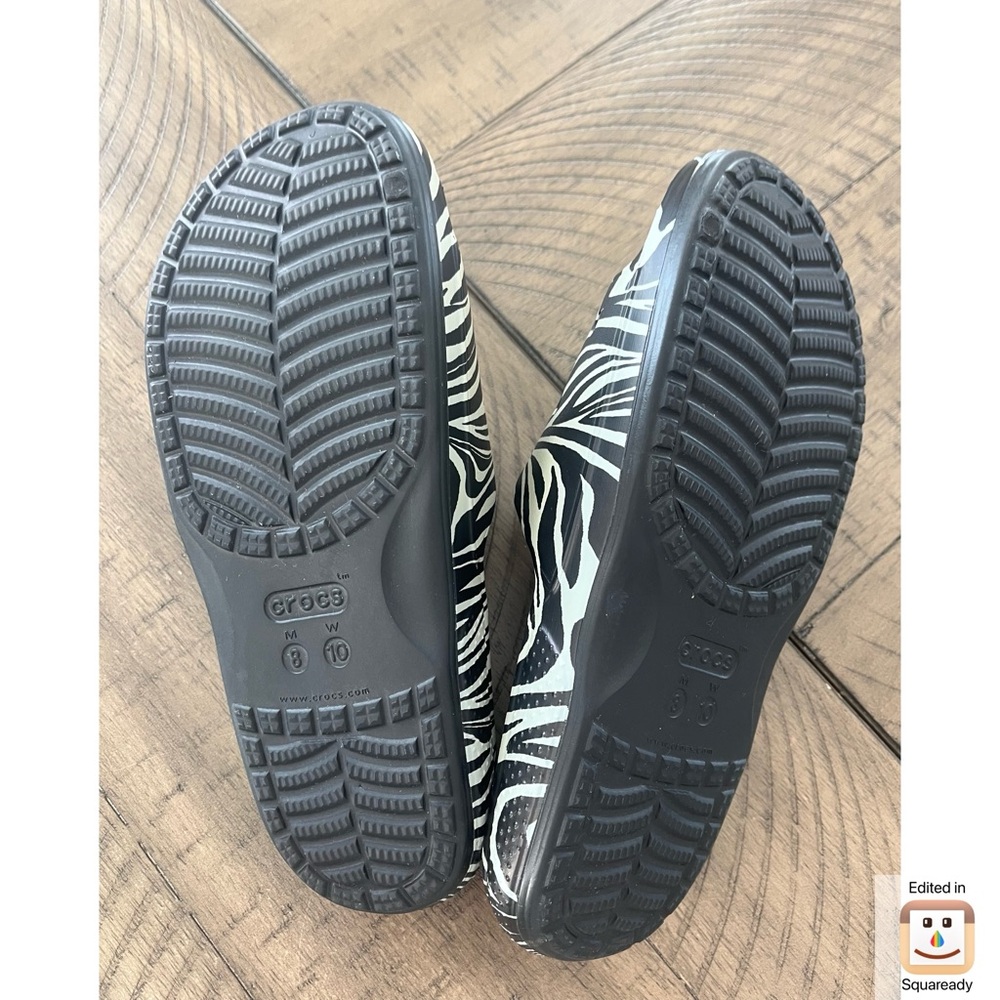 Crocs Unisex Zebra Print Slide Sandals - Picture 7 of 8